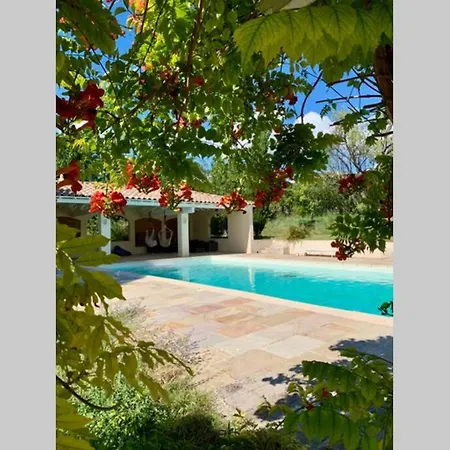 Dom wakacyjny Maison Saraphina *